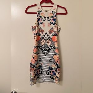 White Floral Patterned Bodycon Dress